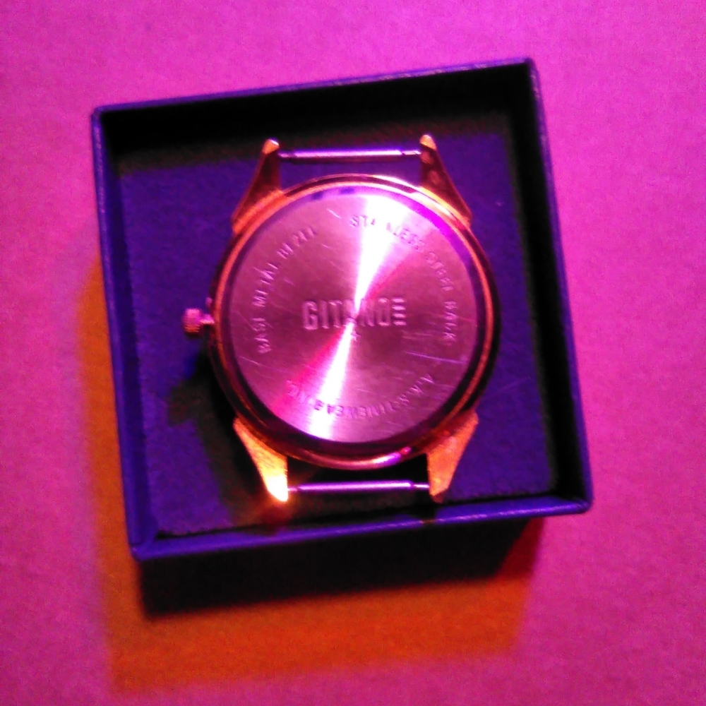 Watch - Picture 3 of 4